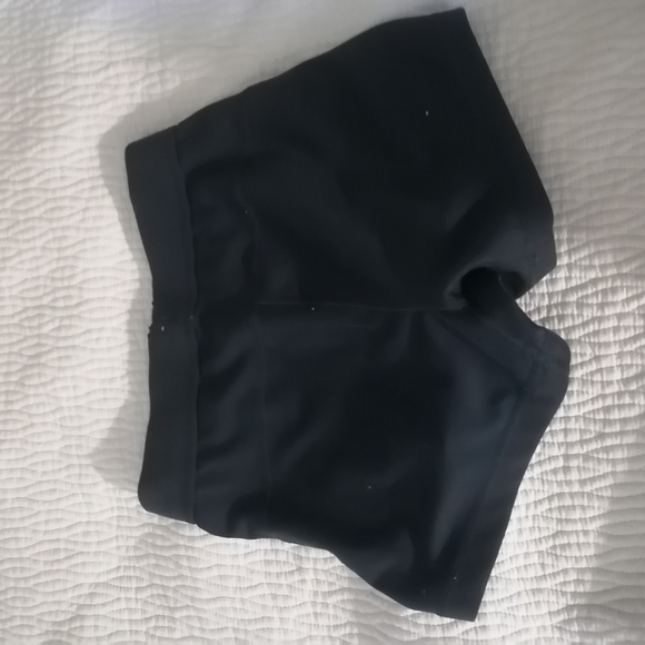 Adidas shorts xsmall training shorts 3 for 20$ - Picture 2 of 4
